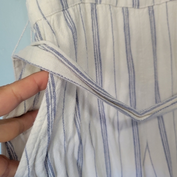 Abercrombie and Fitch Striped Linen Blend Cropped Jumpsuit Size XS Blue/White - Picture 4 of 6